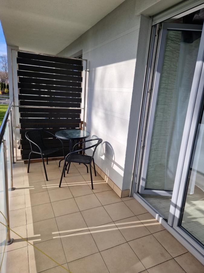 Апартаменты Apartament Pastelowy Свиноуйсьце Экстерьер фото
